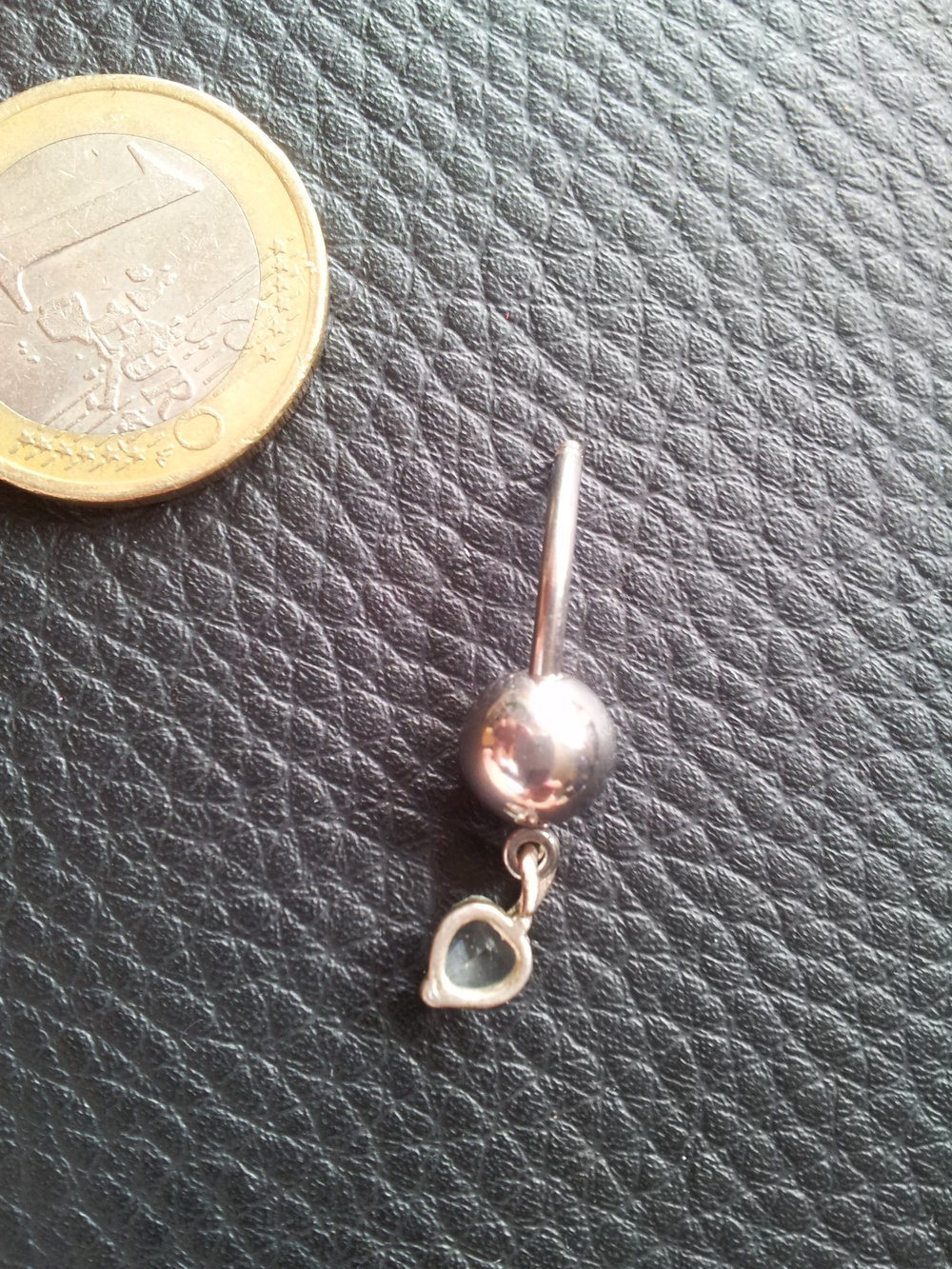 Modeschmuck Piercing Bauchnabelpiercing Bauchnabel silberblaue Steinchen mit Herz Anhänger