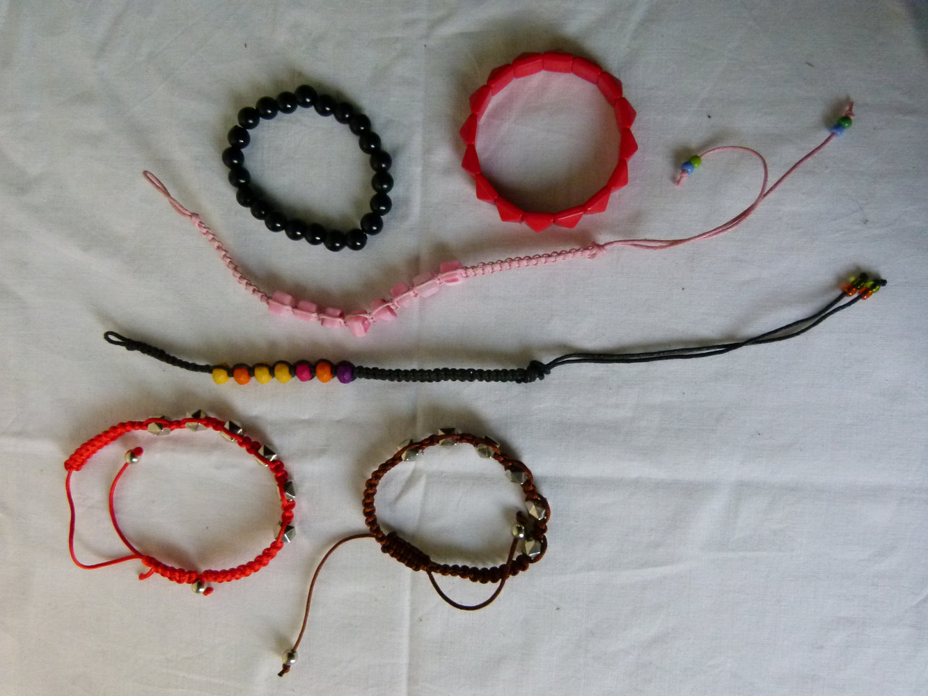 Armbänder Set, 6 Stück, Knüpf- & Perlenambänder, Modeschmuck, Boho Mori Festival Hippie