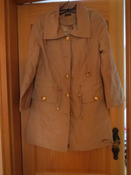 Mantel, kurz, Gr.42/44, beige, neu