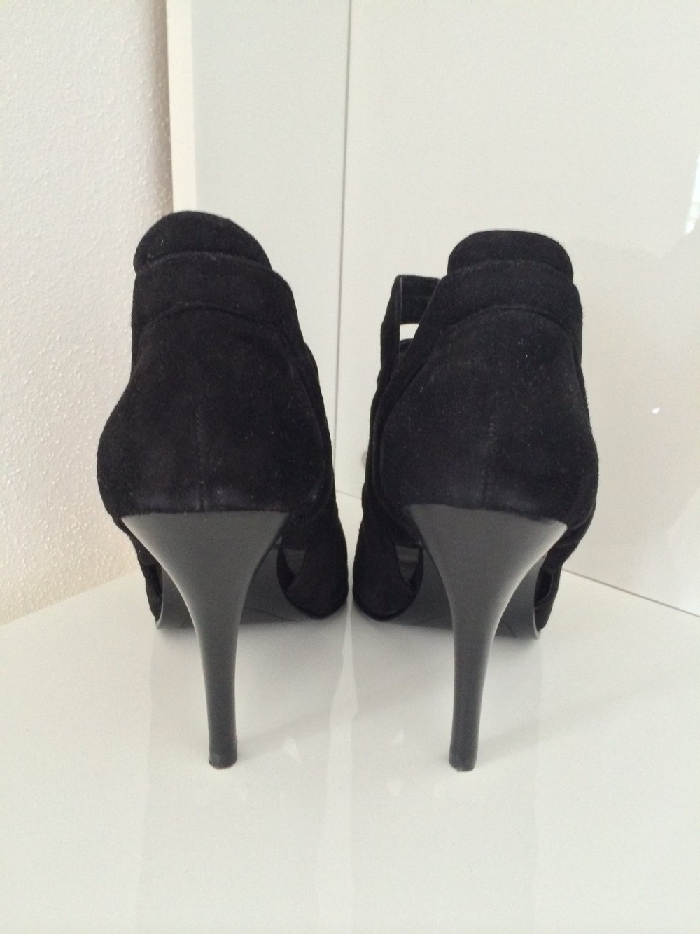 5th Avenue Pumps mit Cutouts