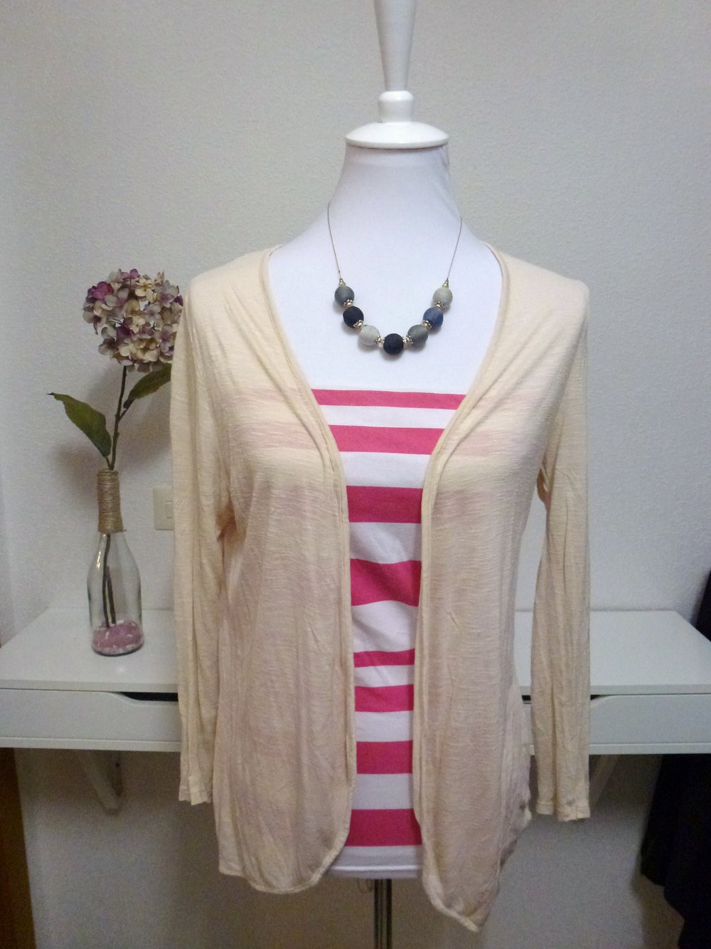 Leicht Cardigan Atmosphere mit Spitzeneinsatz
