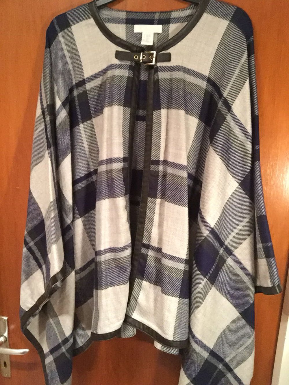 Poncho NEU