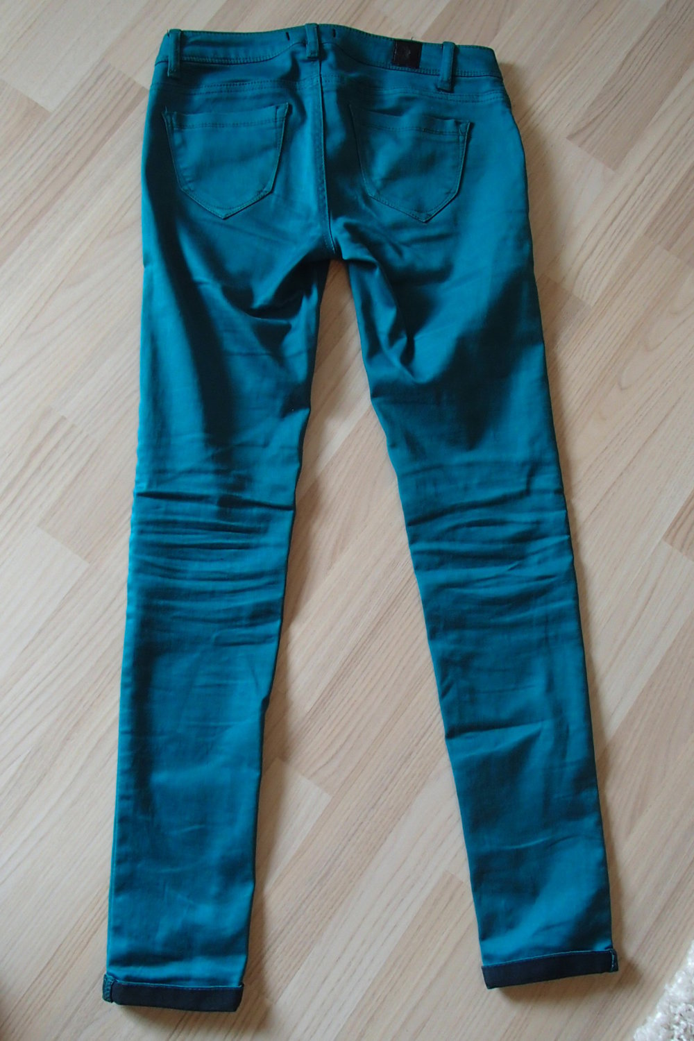 Smaragdgrüne Chinohose