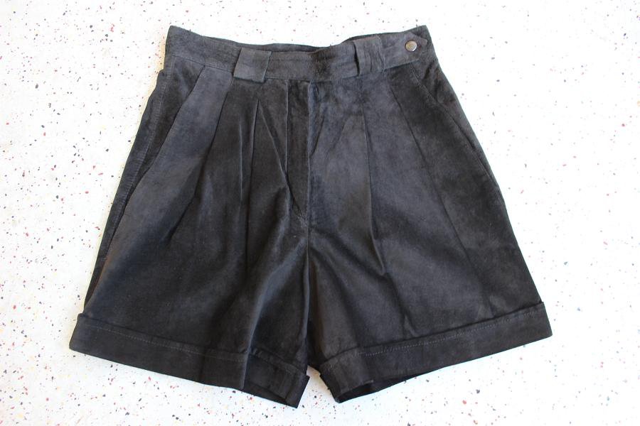 Vintage 70/80s MARC CAIN Wildleder - Feine Shorts schwarz