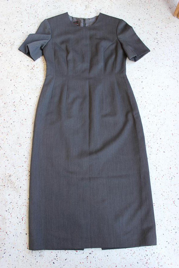 CHARLA Vintage 00er Midi Etui-Kleid Schurwolle tailliert grau 