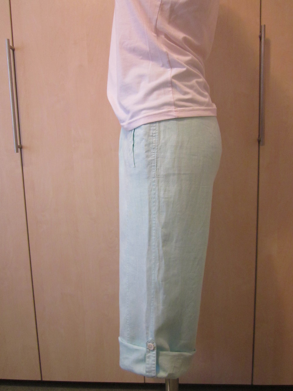 Sommerliche 3/4-Hose in türkis