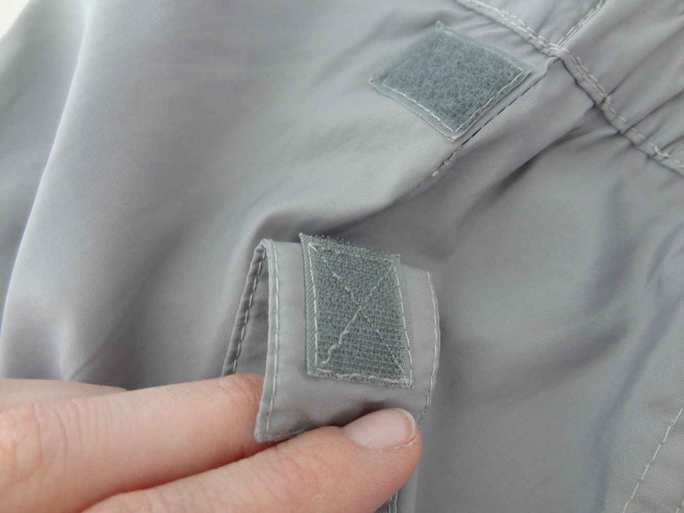 Graue leichte Sommerhose Gr. 152 