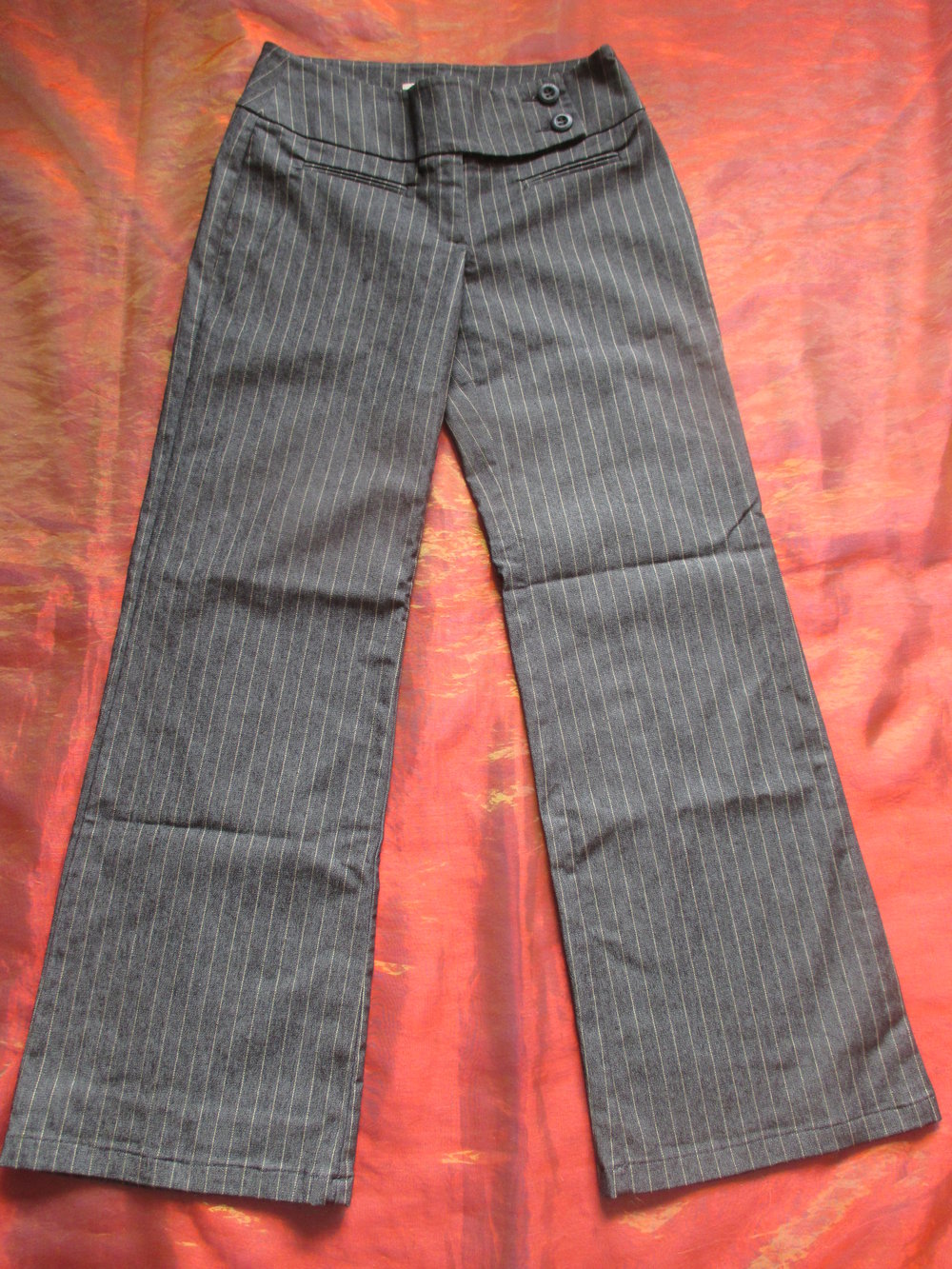 NEU Business Freizeit Ausgeh Nadelstreifen Marlene Schlag Jeans Hose 
