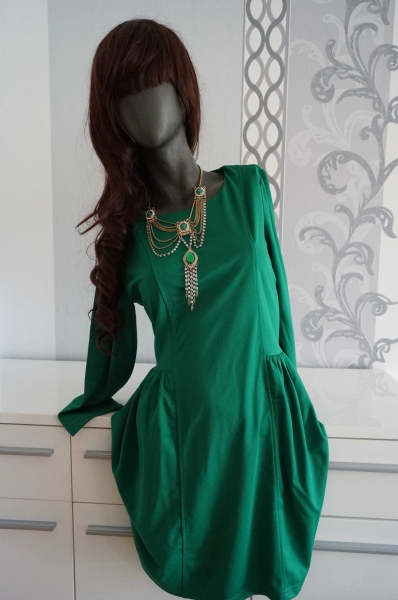 Kleid Wald grün mit langem silber Reißverschluss hinten 44 evtl. 46 XL