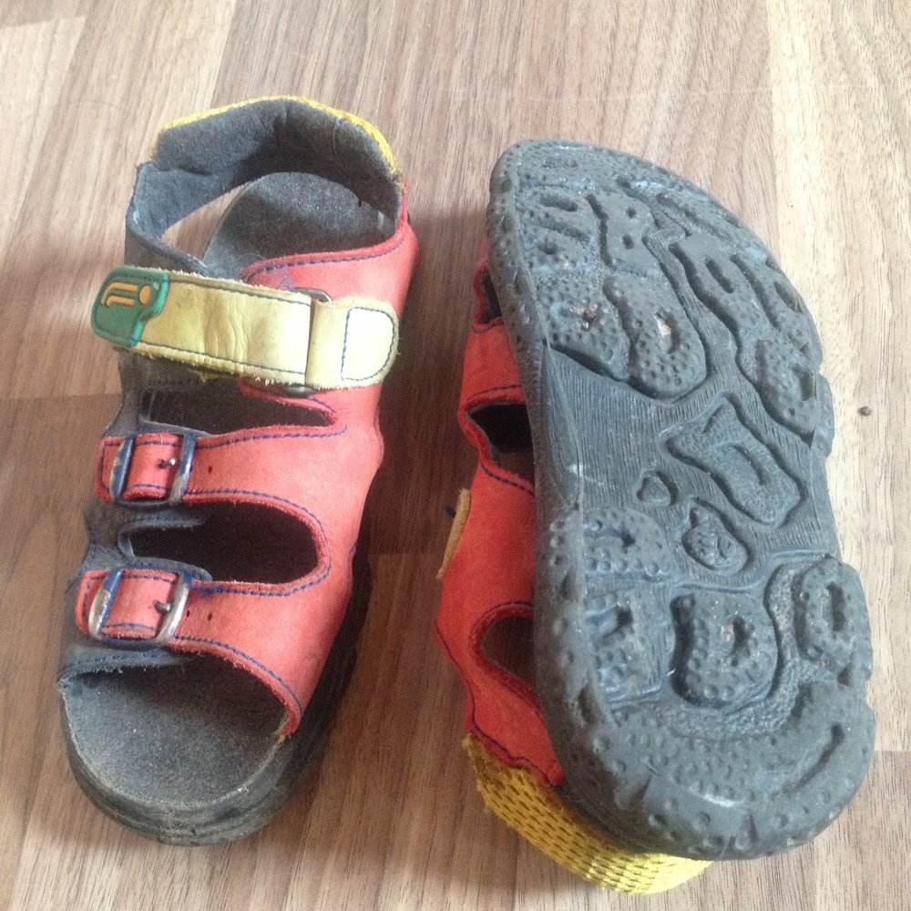 Bunte Sandalen