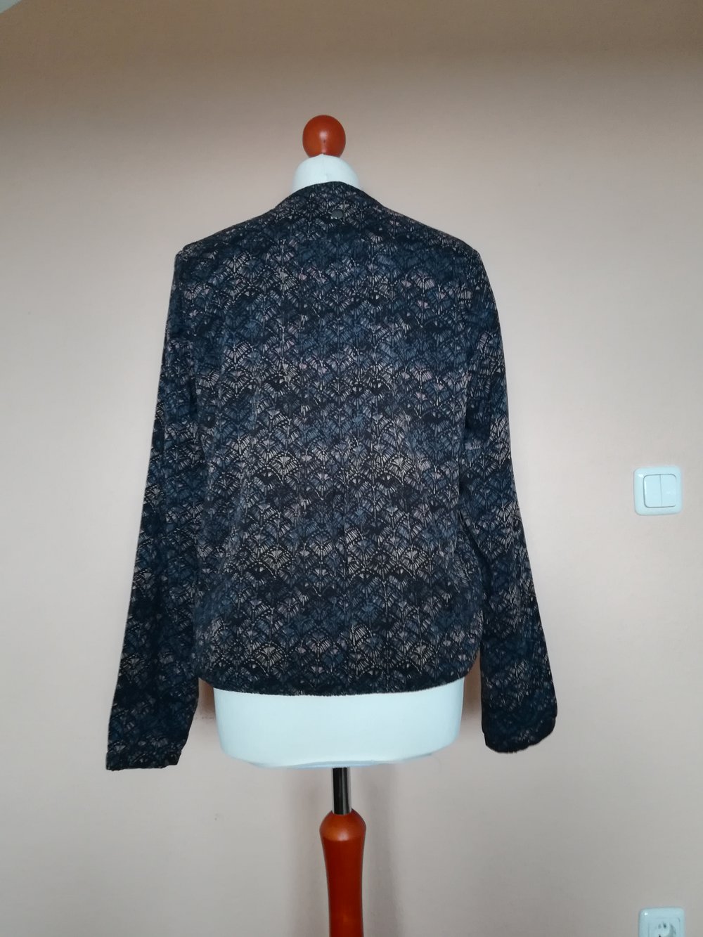 Blusenjacke von Garcia Jeans in M/L