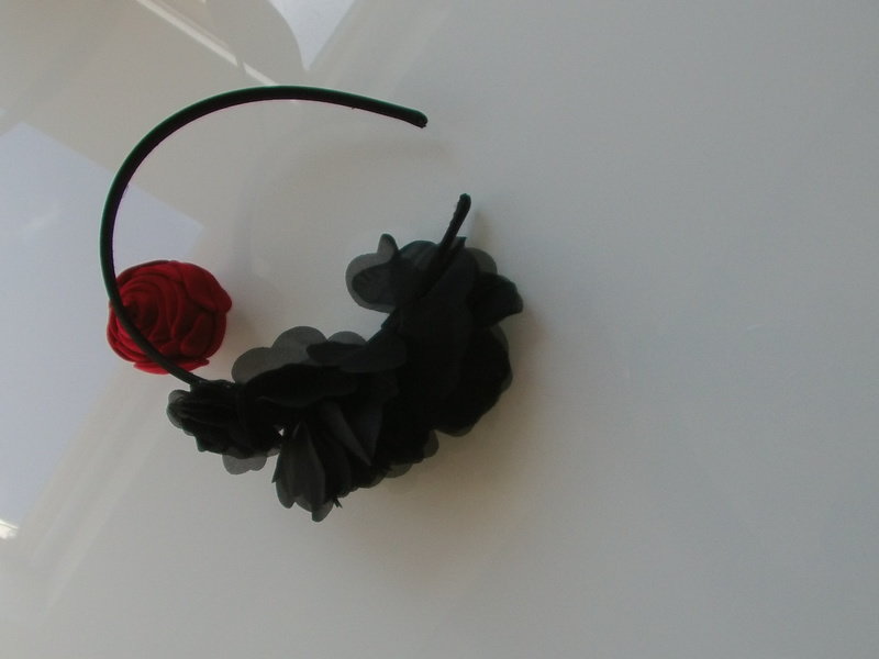 Haarreif mit Tüllblumen 