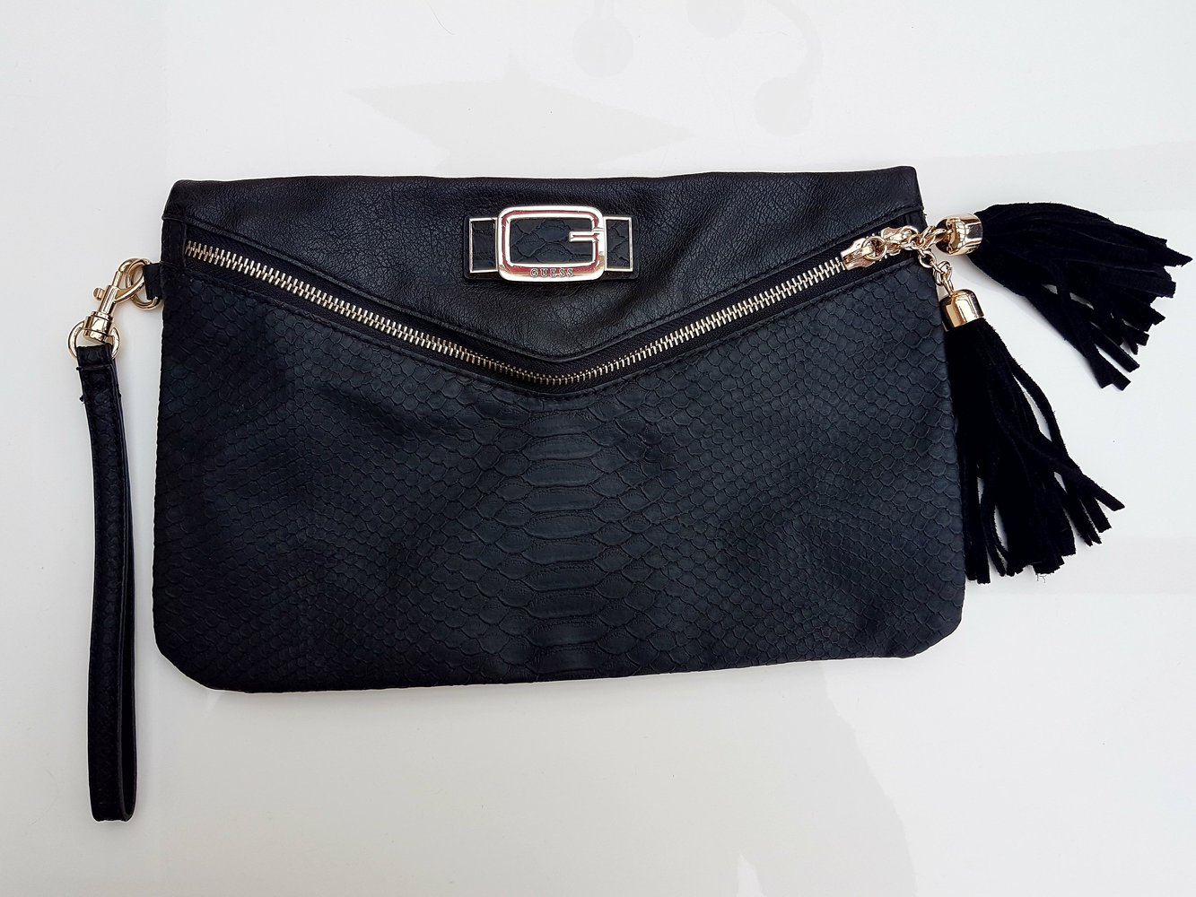 Guess Clutches 