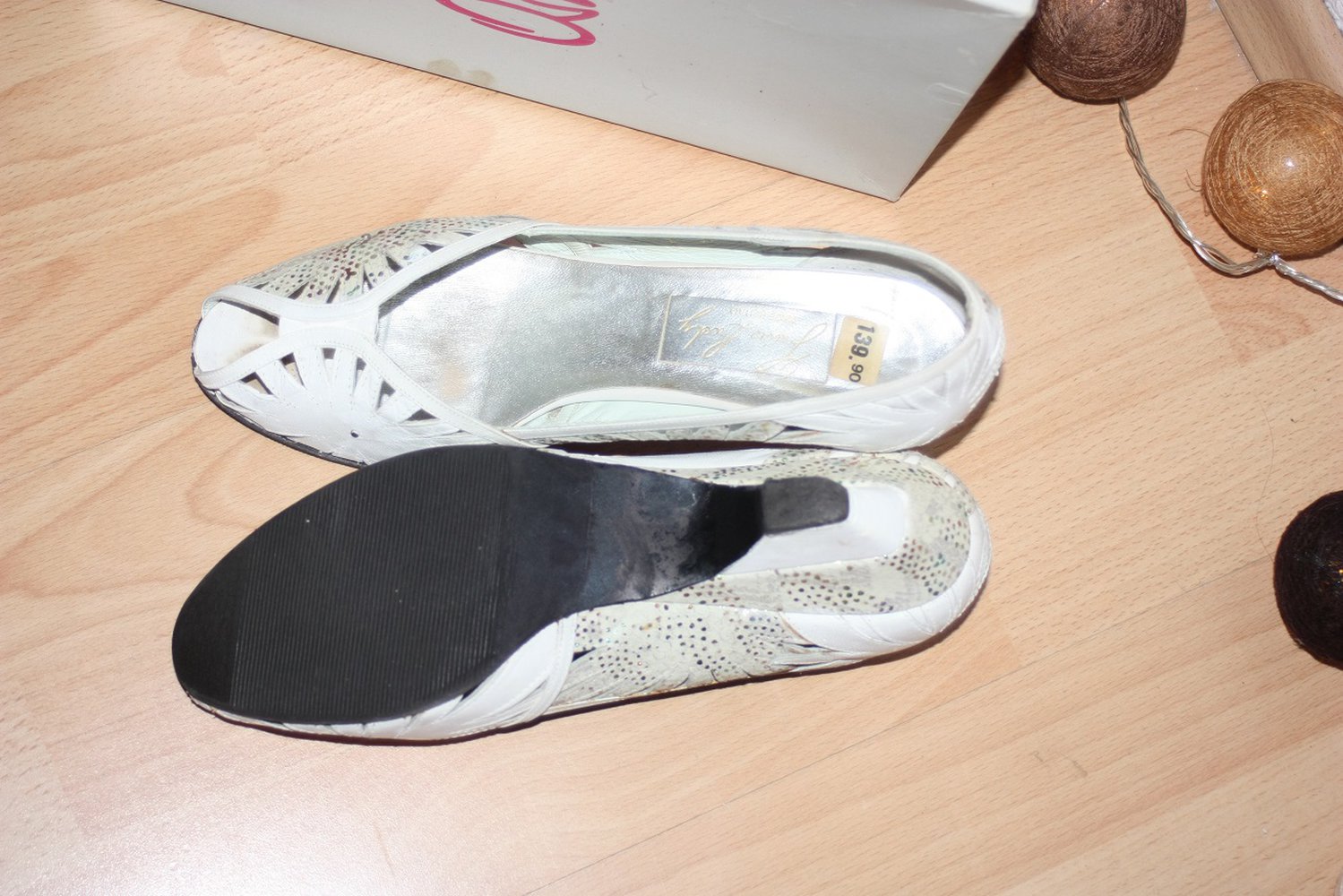 Weiße glitzernde Sandalen, Sandaletten, Gr. 40,5
