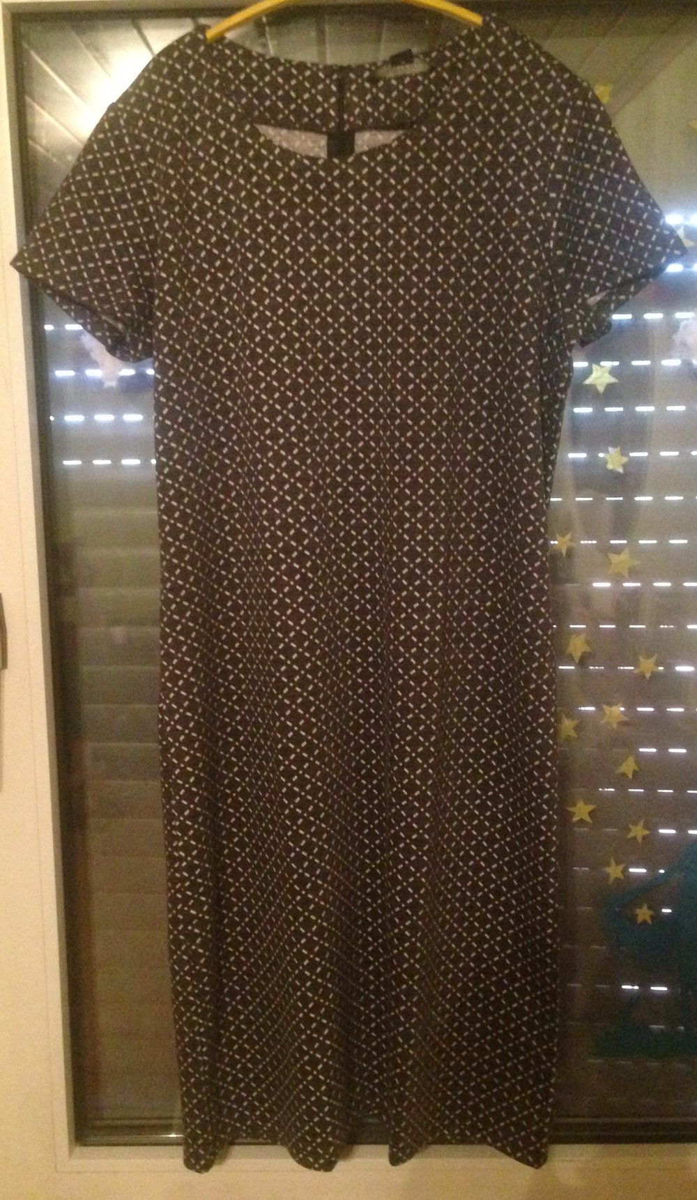 graues Alltags-Kleid