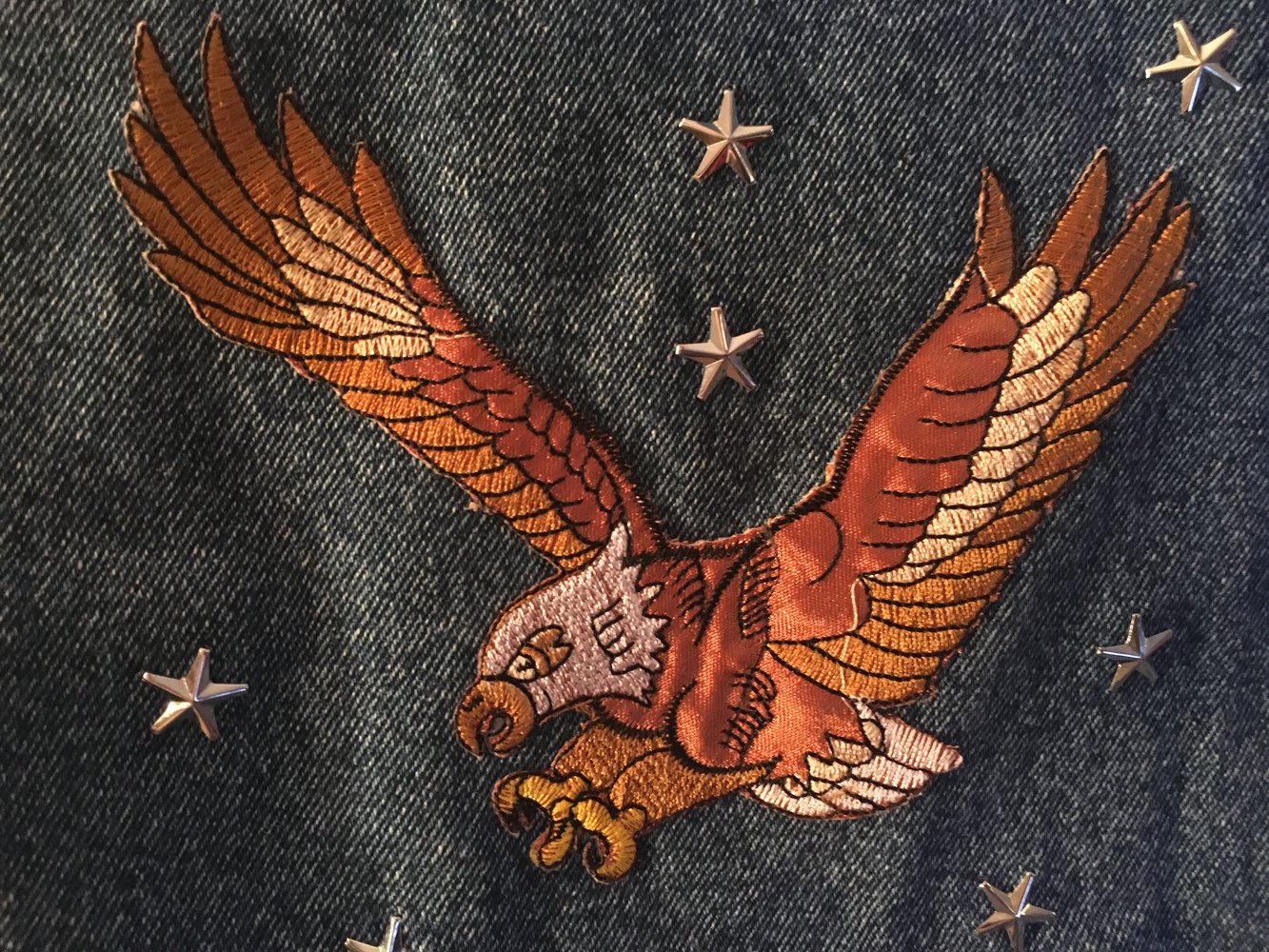 Jeans West mit 6 Motorrad Patches Größe 52/L