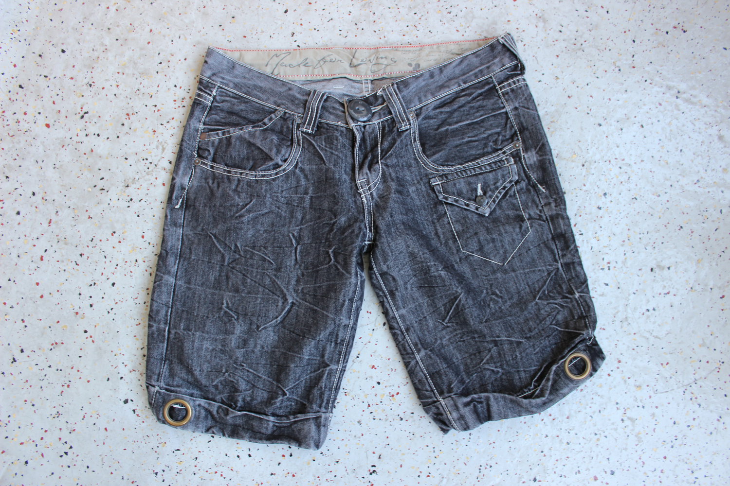 MADE FOR LOVING Jeans Shorts grau