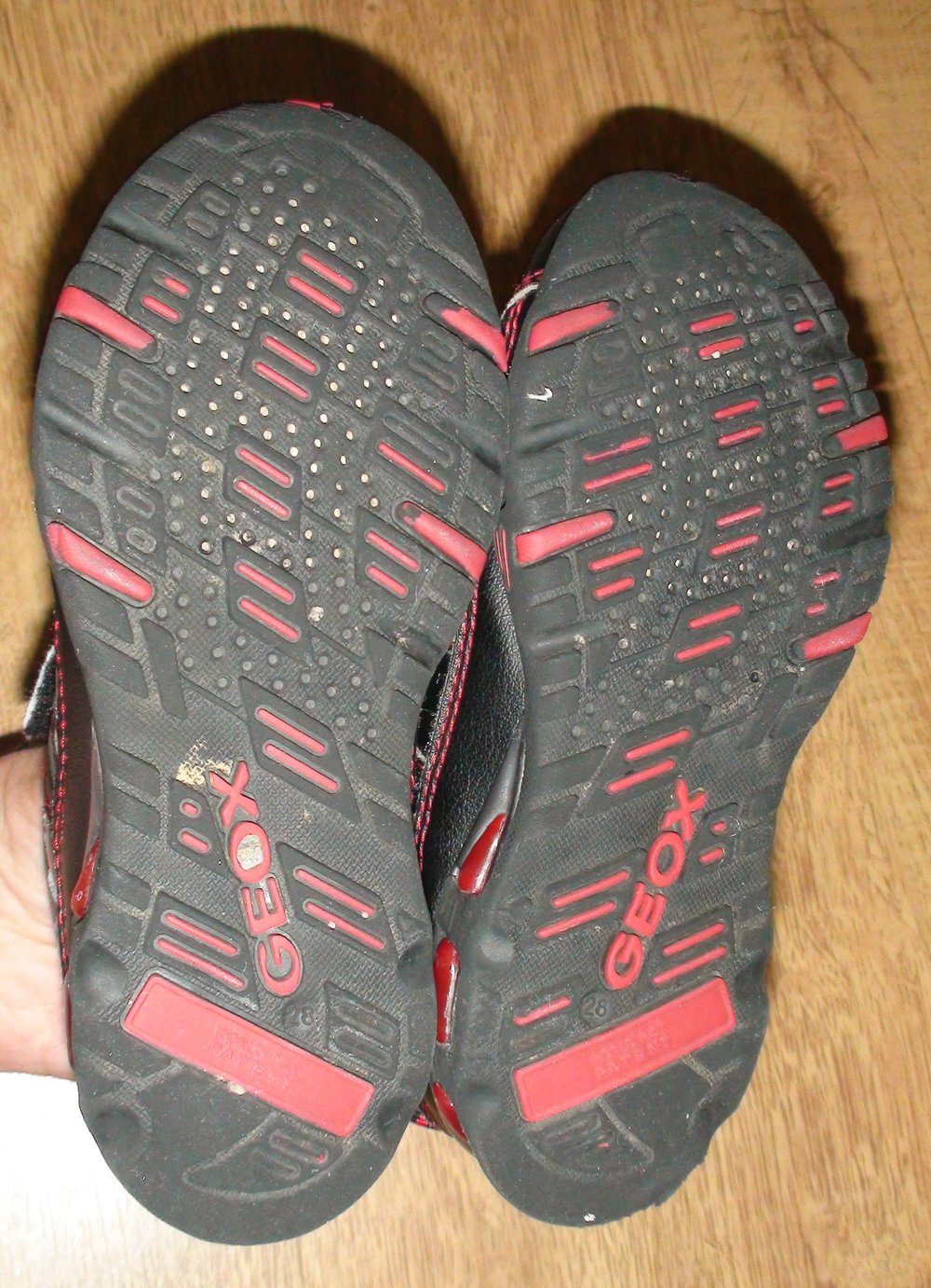 Geox Sneakers mit Blinklicht Gr.28