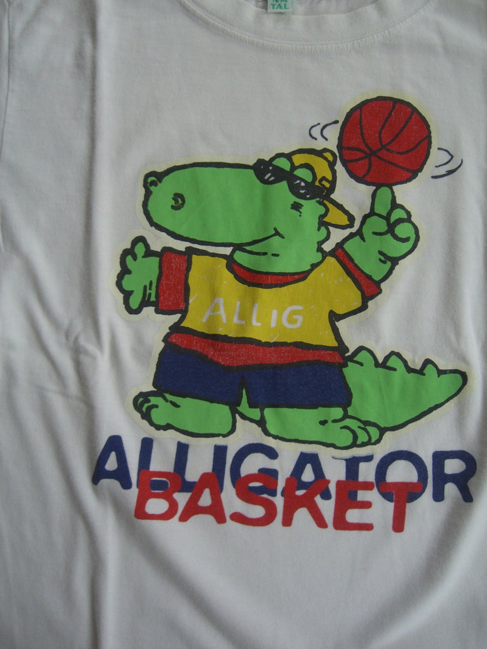 Cooles T-Shirt mit Alligator-Motiv