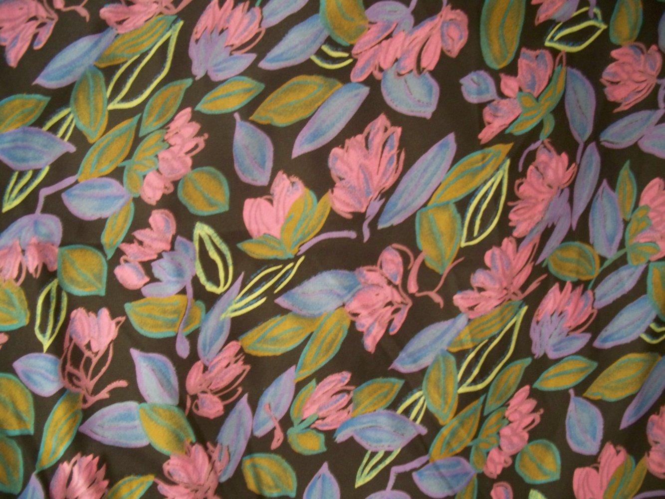 VINTAGE// Schönes wadenlanges Kleid gemustert mit Blumen Gr. 34/ 36