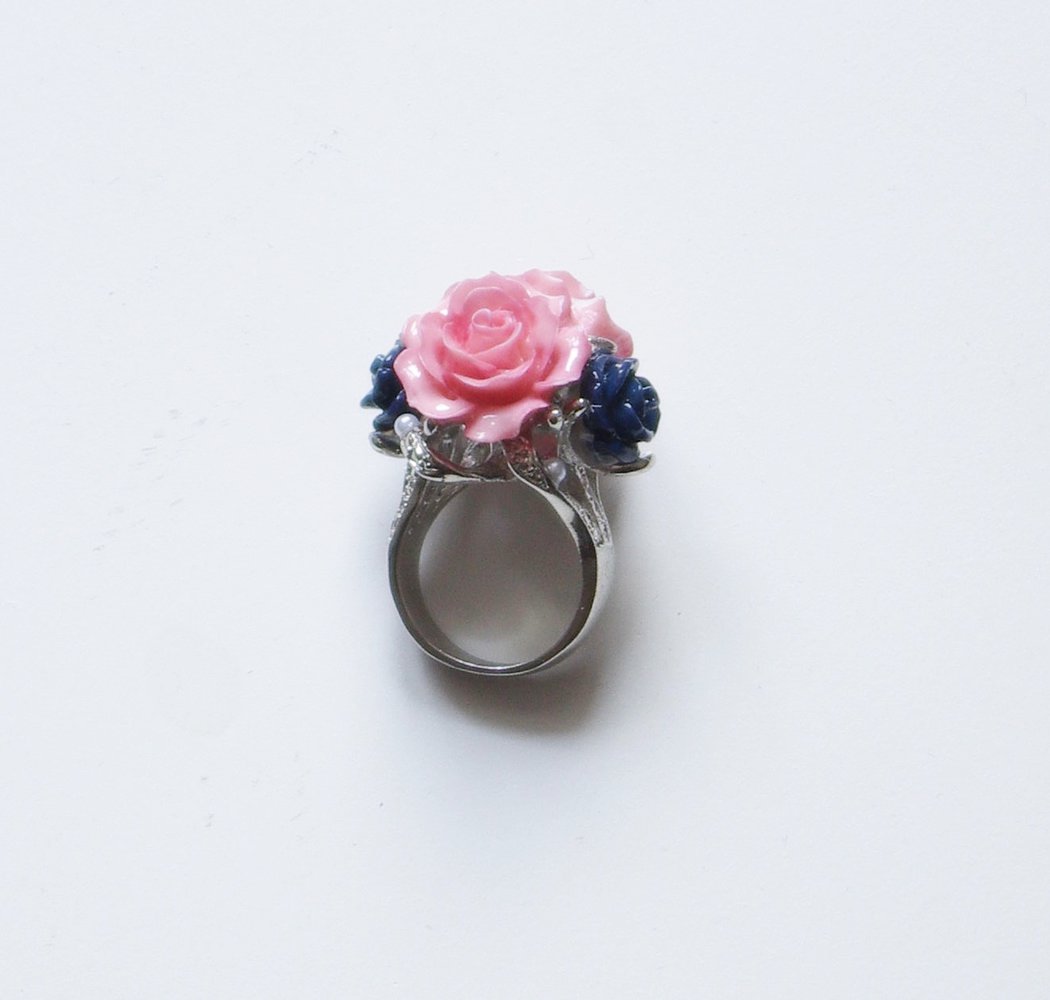 Urban Outfitters Statement Ring Blumen Flower Bouquet Cabochon