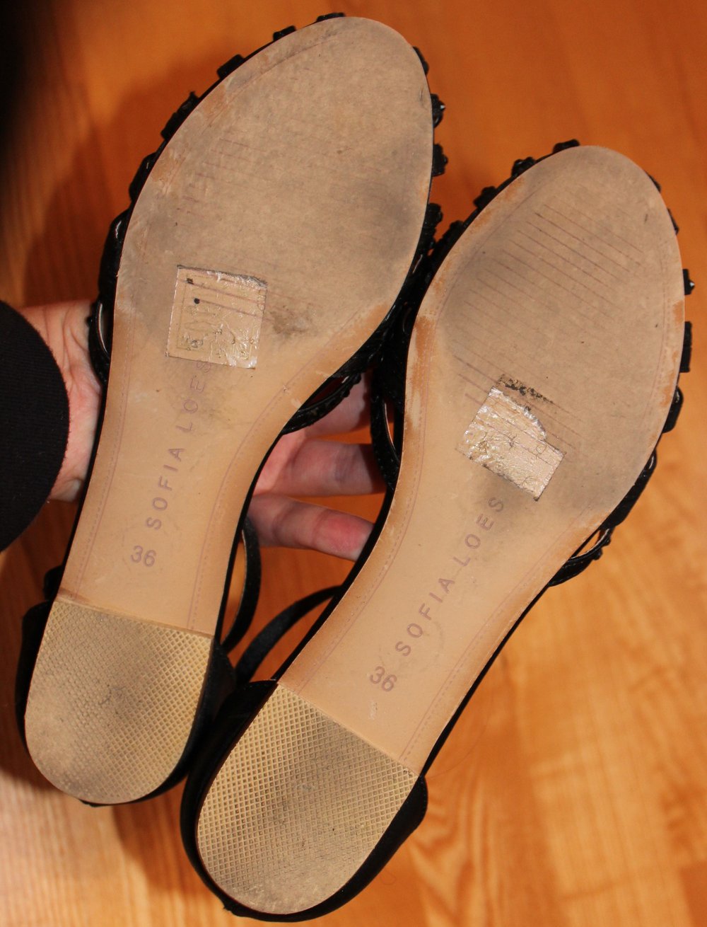 schwarze Sandalen mit Glitzersteinen, Sofia Loes, Größe 36