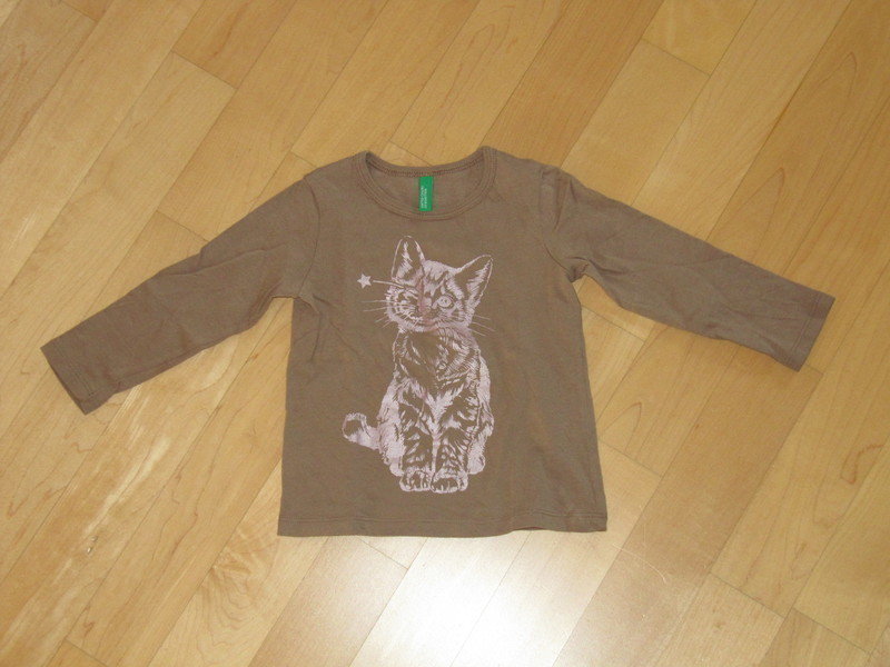 Süßes langarm Shirt Bennetton Gr. mit Katze print