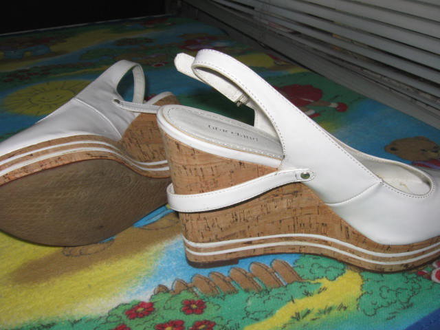*** Neu ~ Super ~ Bequem ~ Keilabsatz ~ Slingbacks ***