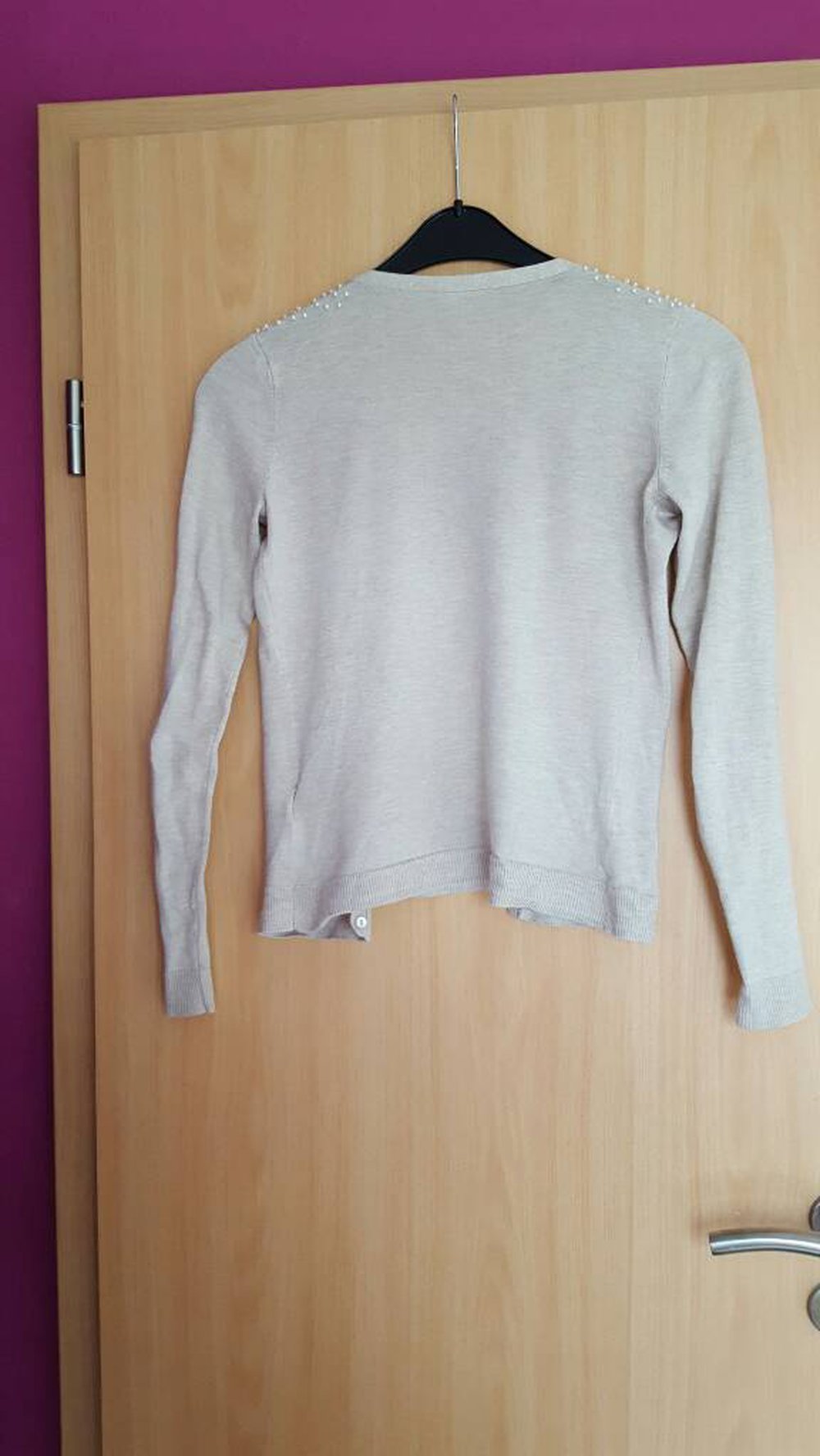 Cardigan mit Perlen