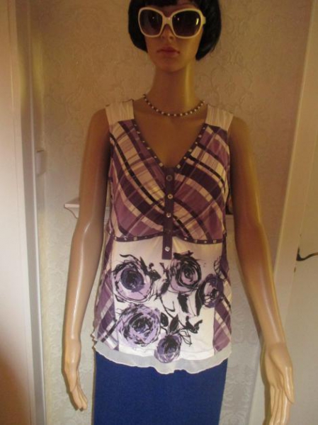 NEUw Rosen Blüten Flower- Power Nieten Glitzer Tank Träger Top T- Shirt 