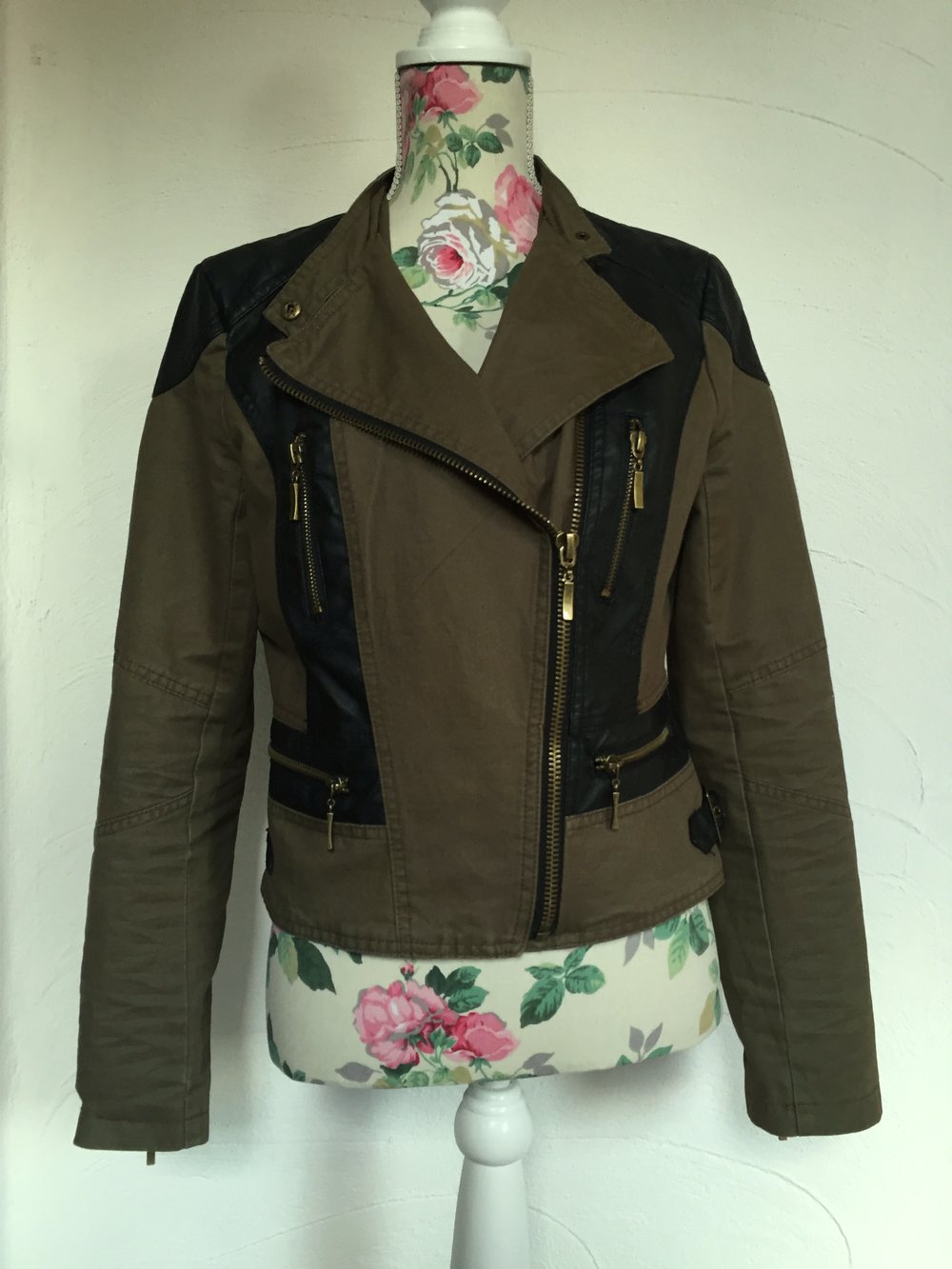 Übergangsjacke mit Lederdetails