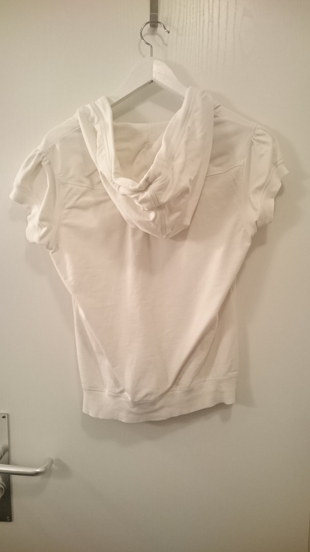 Sportliche, weiße Jacke