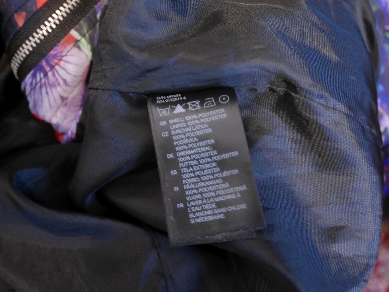 blumige Bomberjacke