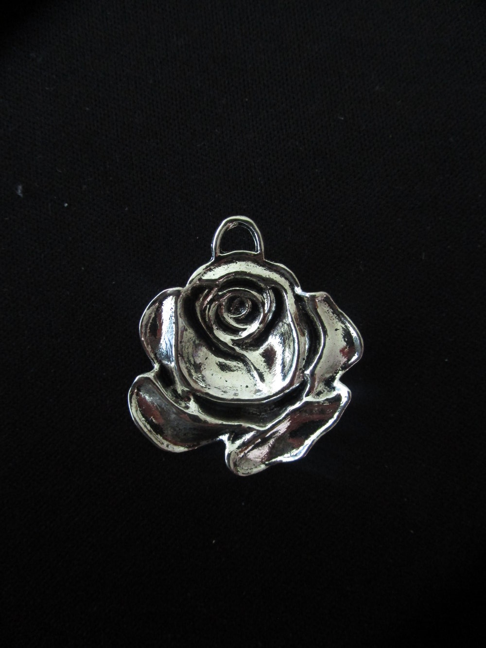 Charms Anhänger Rose NEU