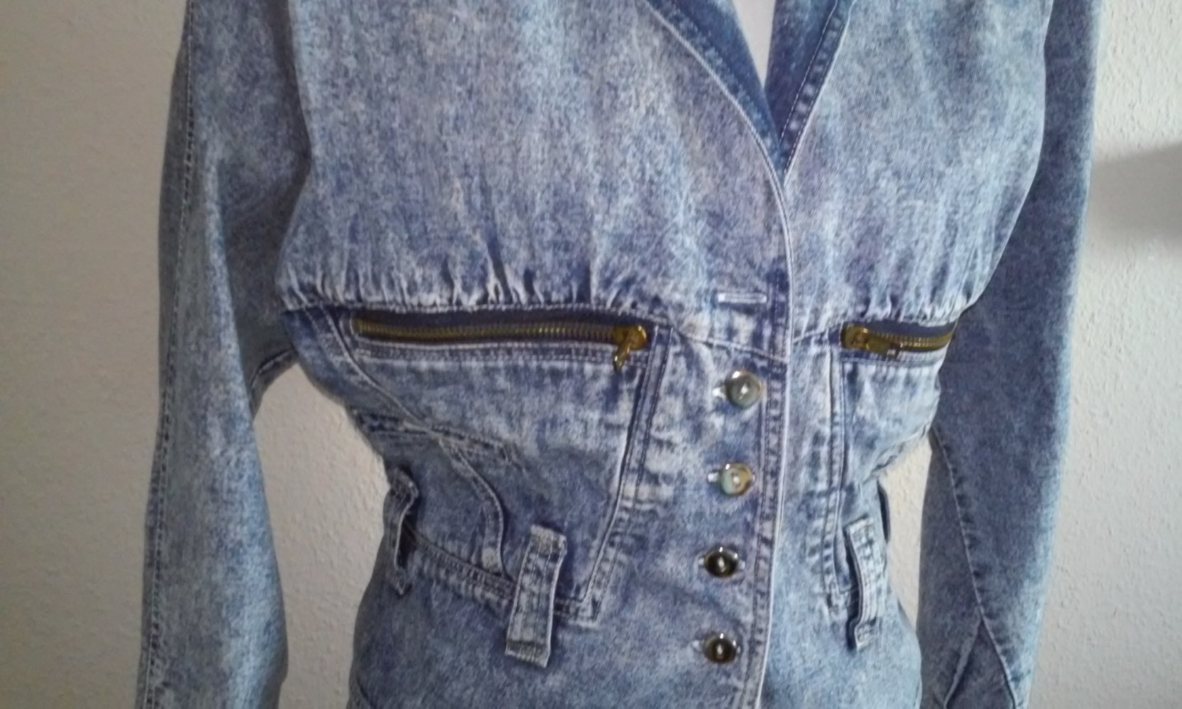 Jeanskleid Jeanskostüm Jeansjacke Jeansrock Minirock vintage
