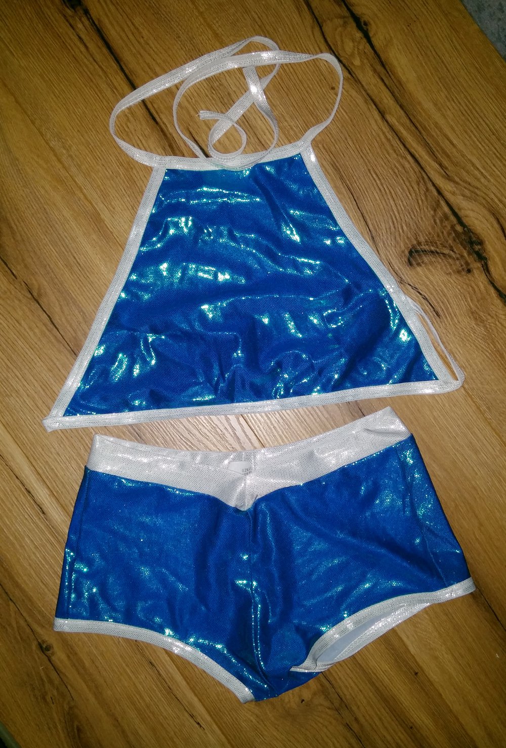 Bauchfreies Rückenfrei Schulterfreies Top + Höschen Hotpants Gymnastik Tanz Gogo Cheerleader
