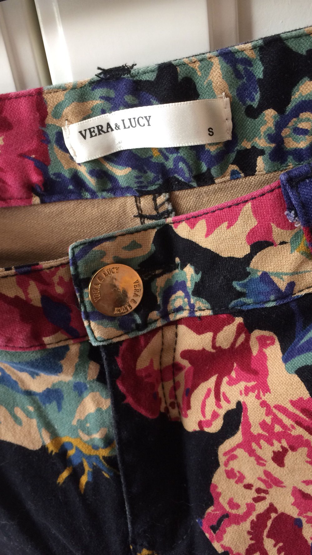 Hose Vera & Lucy