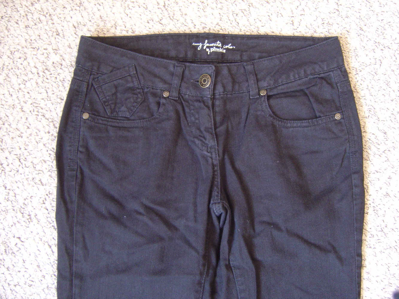schwarze Jeans