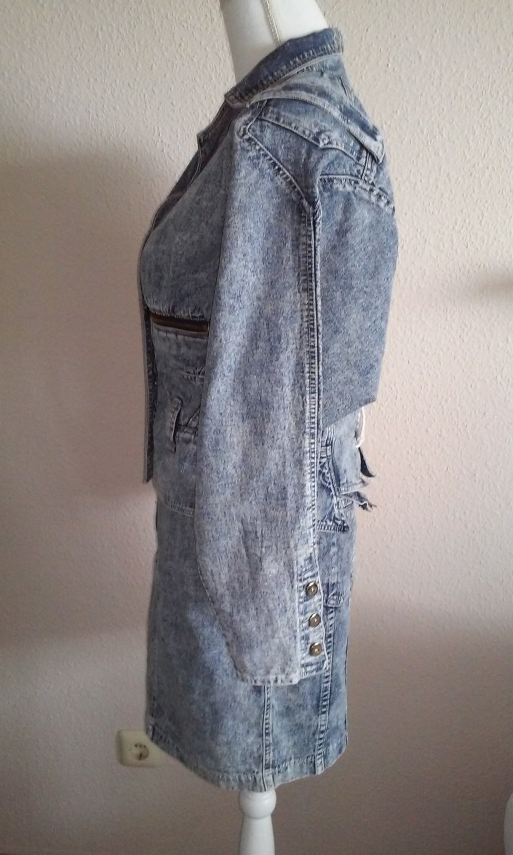 Jeanskleid Jeanskostüm Jeansjacke Jeansrock Minirock vintage
