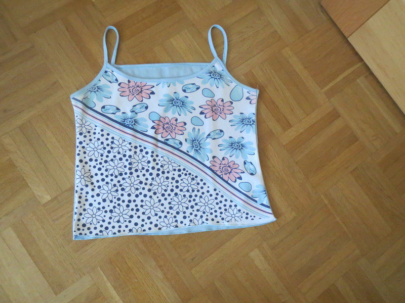 Top, Sommertop mit Blümchen, Gr.36/S