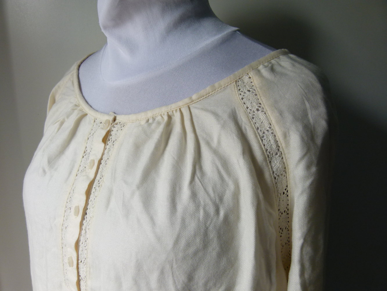 Shirt mit Spitzenborte, creme weiß nude, Boho Mori Landleben Larp Festival Goa Elfen Sommer