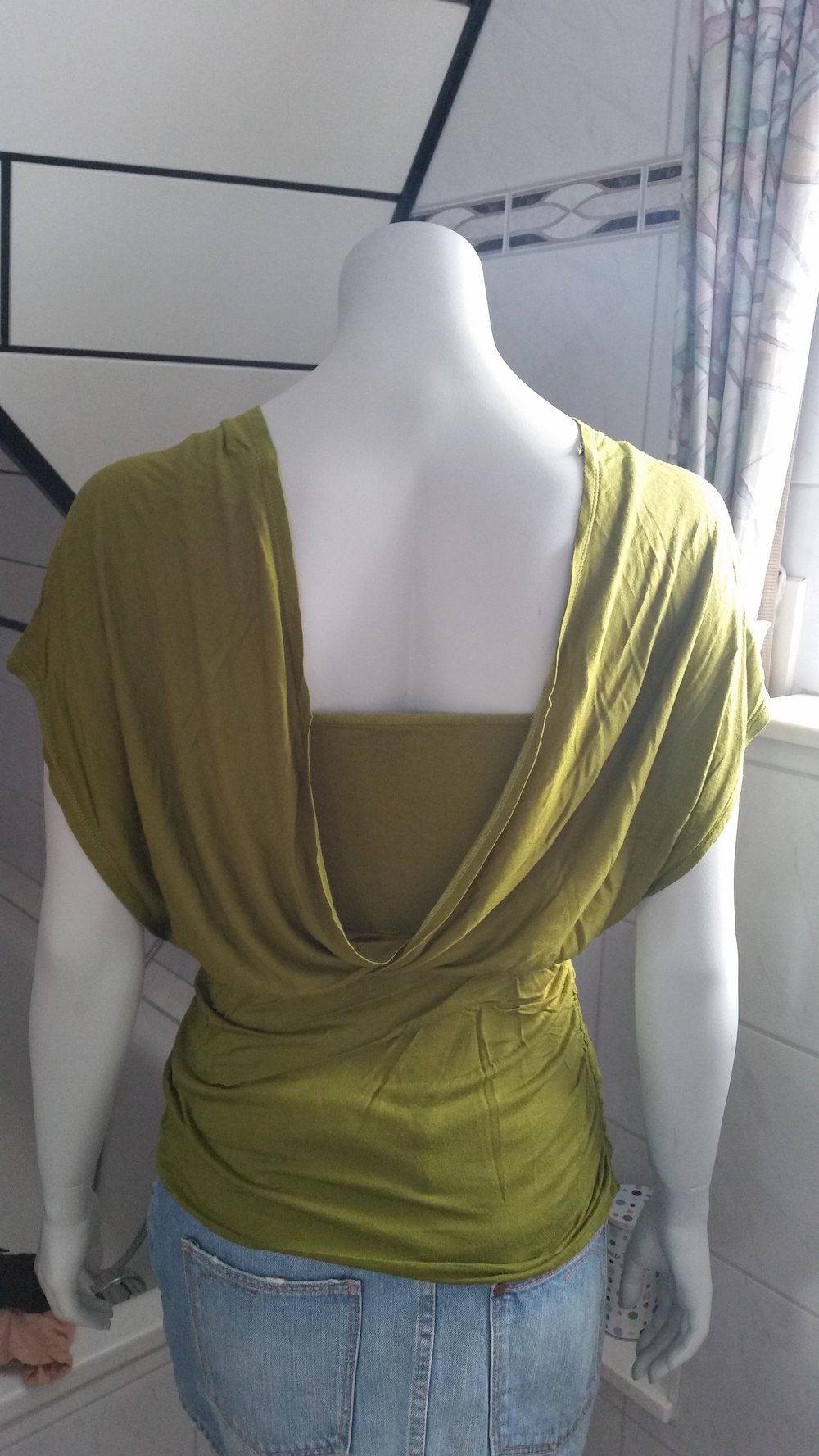 grünes Shirt