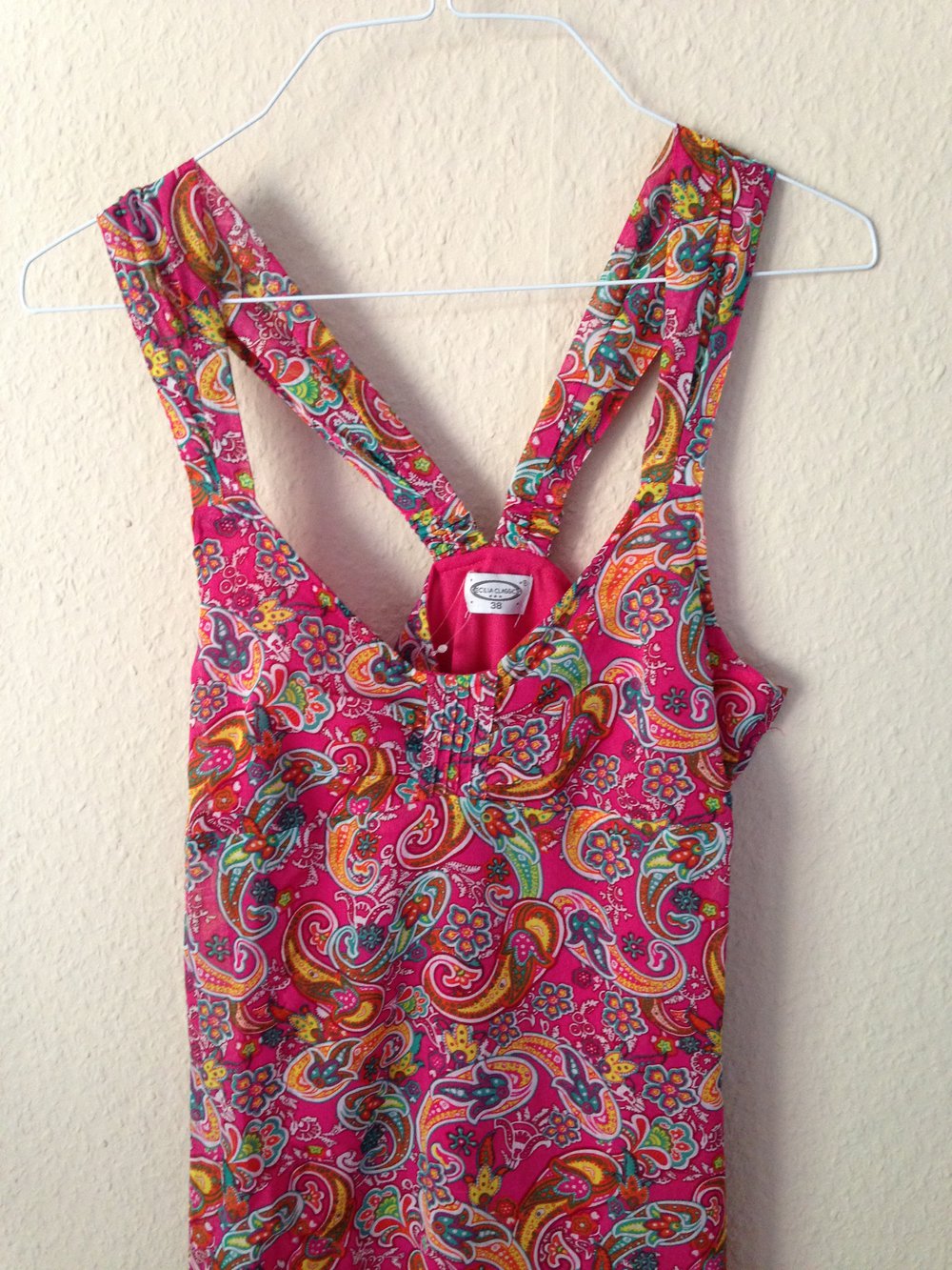 NEU - Kleid mit Blumenmuster rot