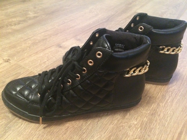 Sneaker 38