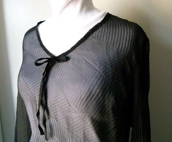 Chiffon Tunika Bluse in Spinnweben Optik, transparent schwarz,  Gothic Boho Emo Alternative Metal Mori