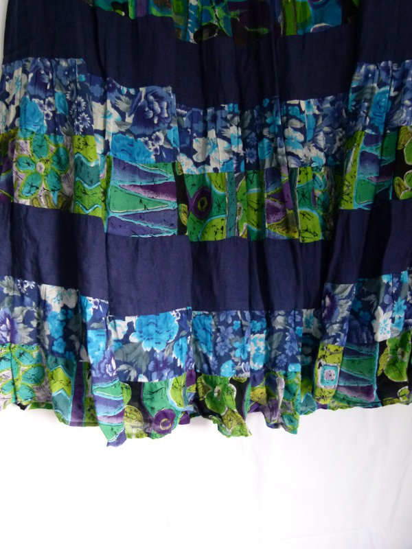 Stufen Rock, royalblau mit Blumenmuster, Boho Retro Vintage Goa Festival Lagenlook Landleben Mori Cottagecore