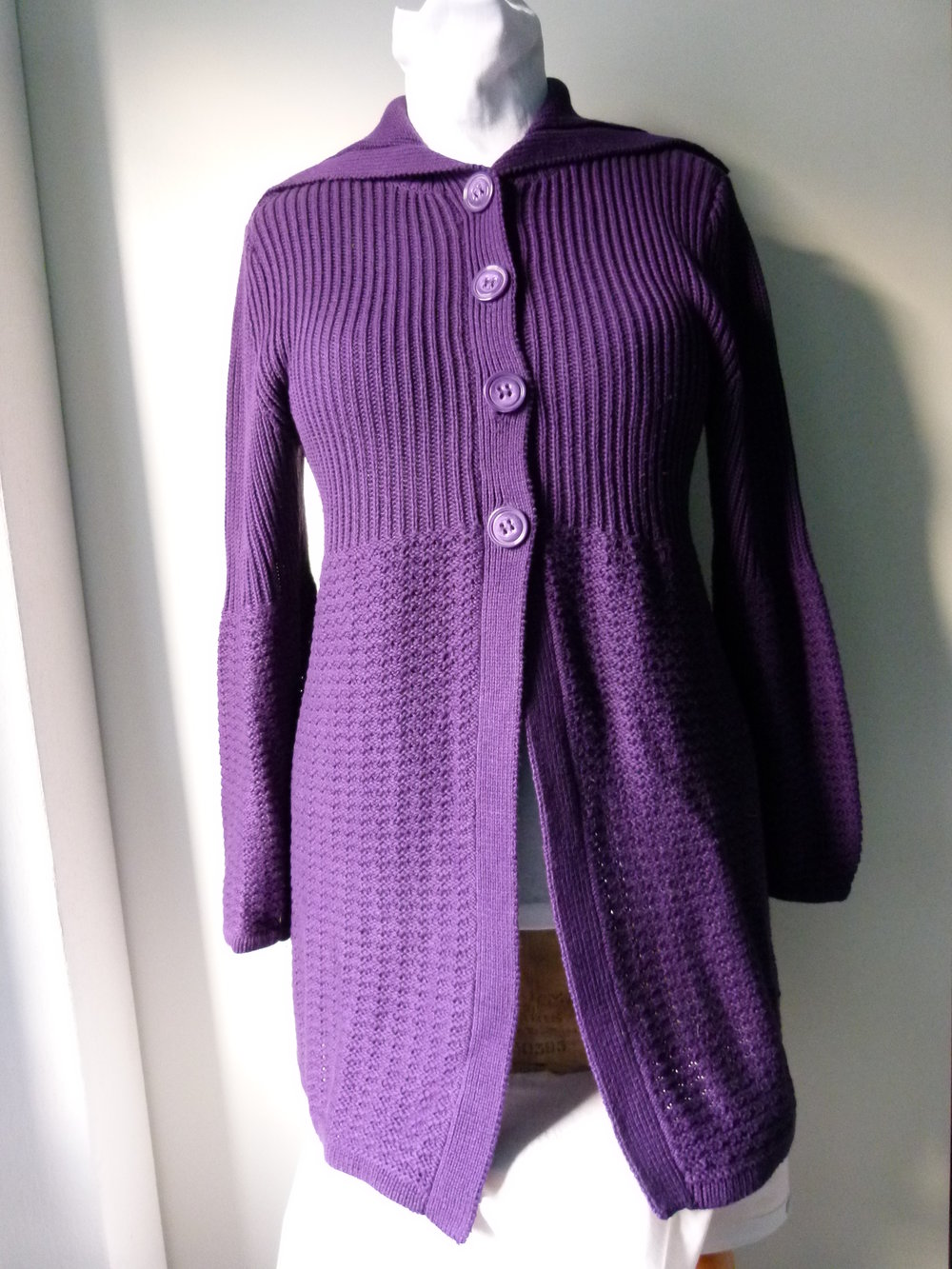 Lange Strickjacke Cardigan, violett lila, Boho Mori Goa Festival Hippie Lagenlook Winter
