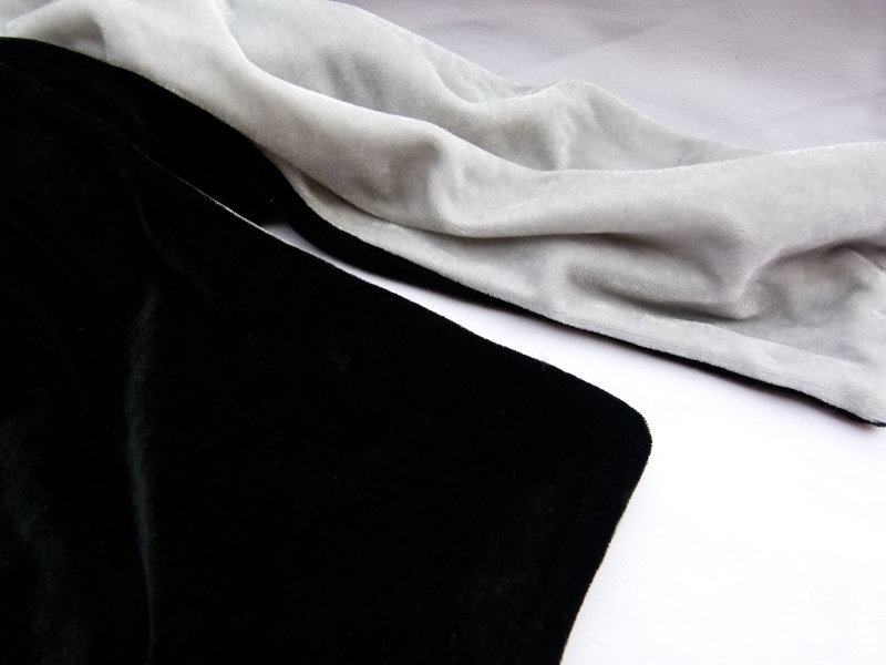 Samt Wende Schal, schwarz silber, Gothic Mori Boho Velvet