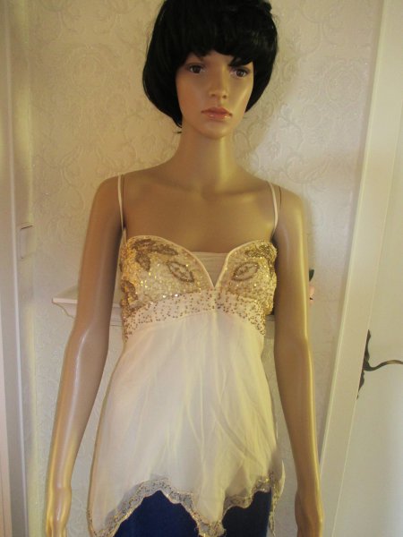 NEU mit ETIKETT * Elfen * Pailletten * Glitzer * Stickerei * Seiden * Spaghetti Träger * Top * Bustier 