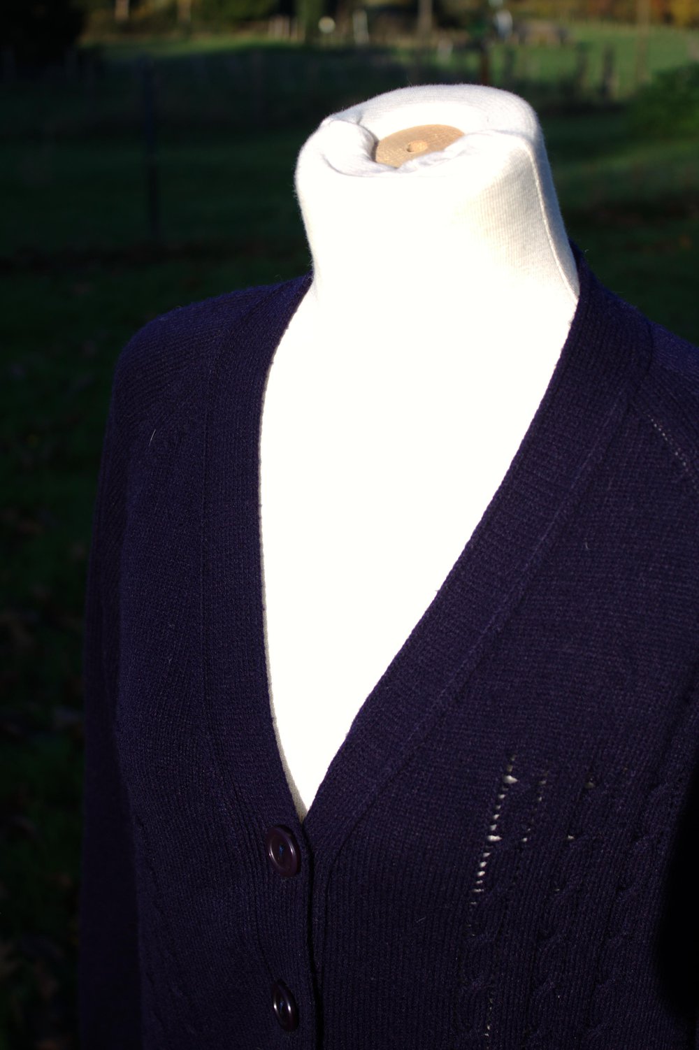 Strickjacke Jacke dunkelblau vintage no name Knöpfe Zopfmuster Raglanärmel